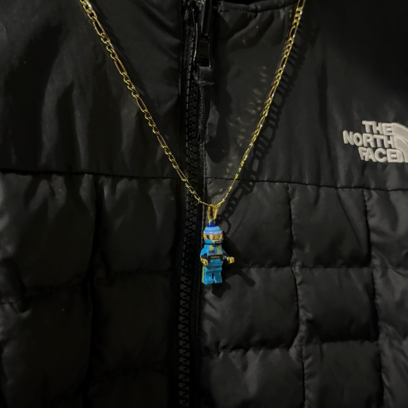 Collar Lego Fernando Alonso Renault
