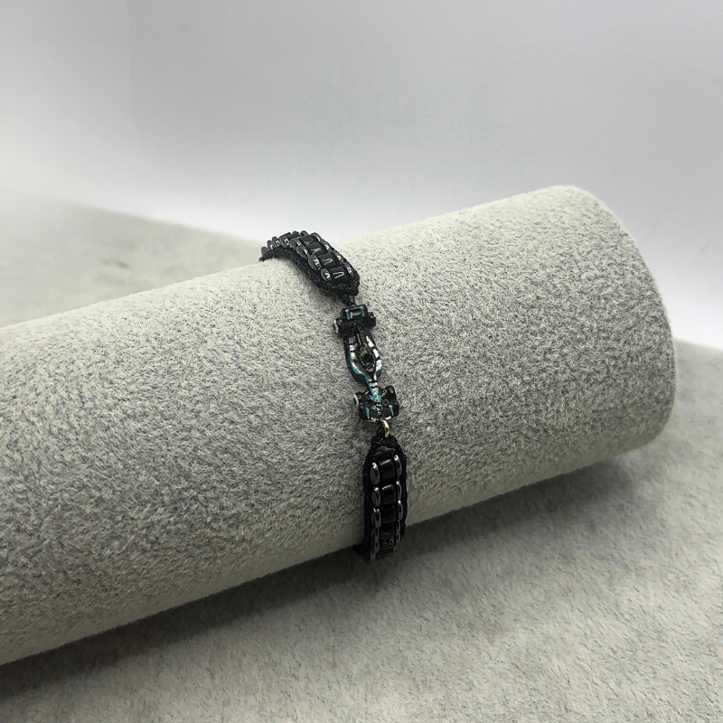 Brazalete Mercedes Piedras Naturales (Ajustable)