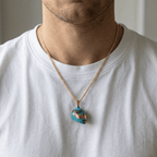 Collar Casco George Russell