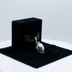 Charm Casco